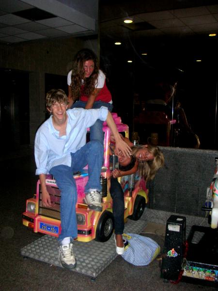 *bowling car*